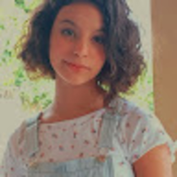 Meet your Posher, Jazlene - Picture 1 of 1